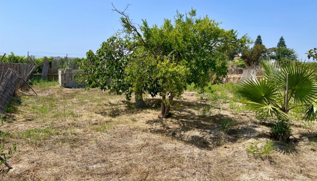 Venta - Villas
 - Daya Nueva