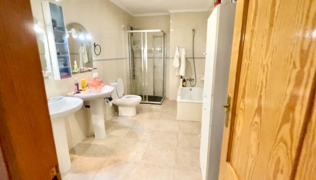 Venta - Villas
 - Daya Nueva