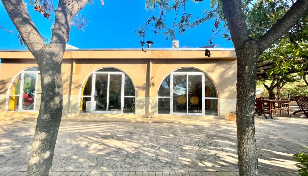 Sale - Villas - Crevillente