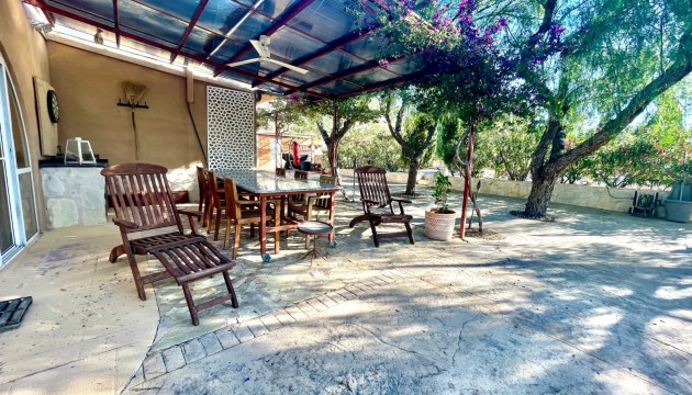 Sale - Villas - Crevillente
