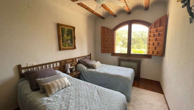 Revente - Villa's
 - Elda
