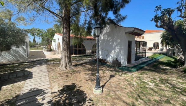 Revente - Villa's
 - Elda