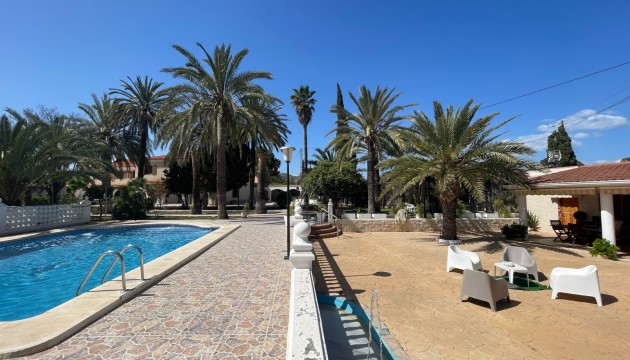 Revente - Villa's
 - Elda