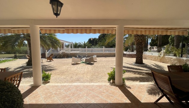Revente - Villa's
 - Elda