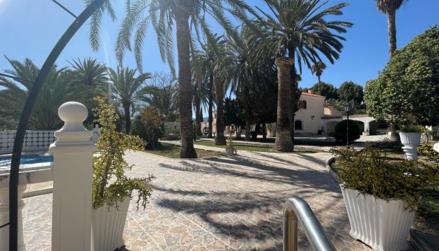 Revente - Villa's
 - Elda