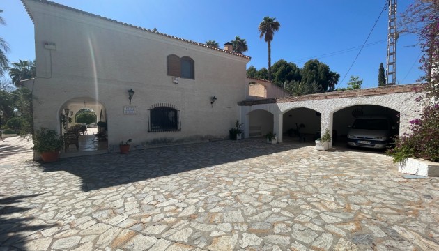 Revente - Villa's
 - Elda