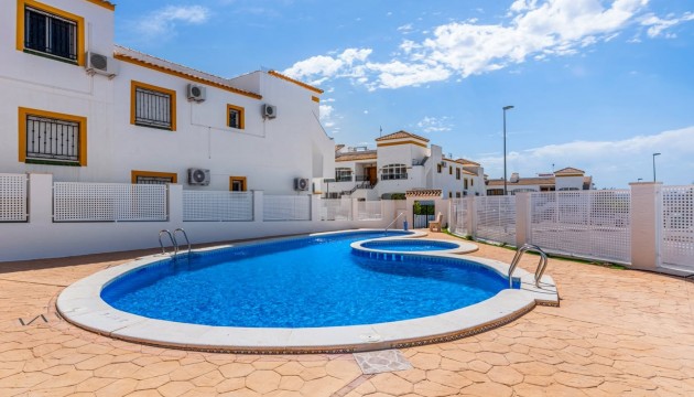Sale - Apartment - Orihuela - Entre Naranjos Vistabella