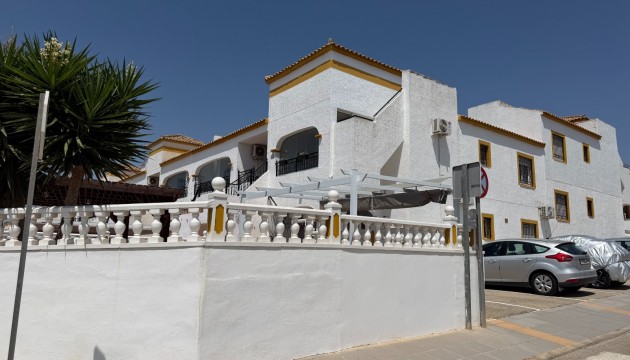 Sale - Apartment - Orihuela - Entre Naranjos Vistabella