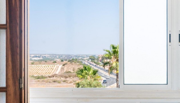 Sale - Apartment - Torrevieja - La Mata pueblo