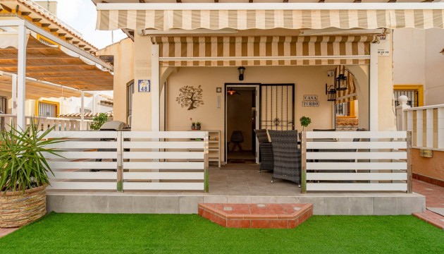Sale - Villas - Orihuela Costa - Lomas De Cabo Roig