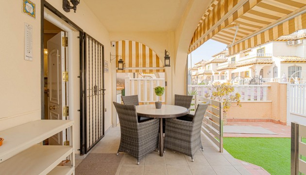 Sale - Villas - Orihuela Costa - Lomas De Cabo Roig
