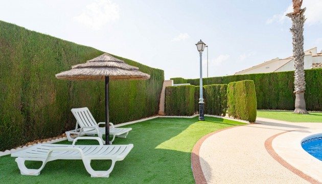 Sale - Villas - Orihuela Costa - Lomas De Cabo Roig