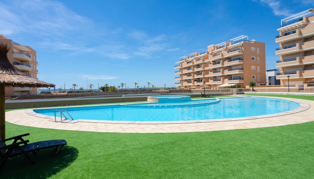 Sale - Apartment - Guardamar - El Raso