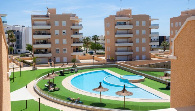 Sale - Apartment - Guardamar - El Raso