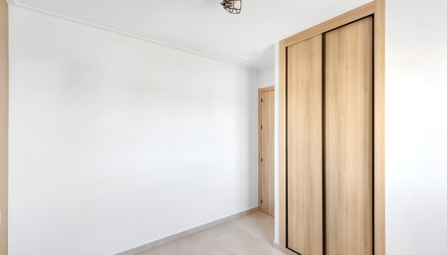 Sale - Apartment - Guardamar - El Raso