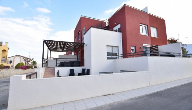 Sale - Villas - Algorfa - La Finca Golf Resort