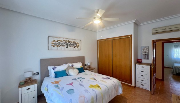 Revente - Villa's
 - Catral