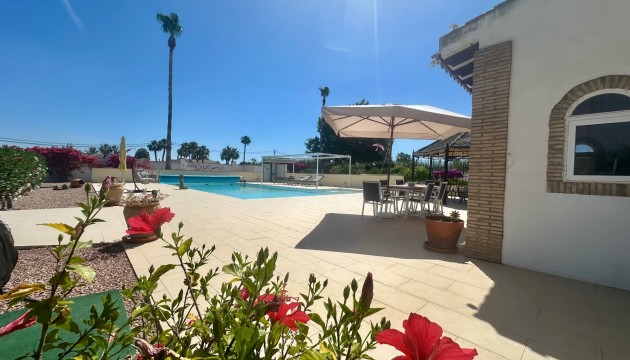 Revente - Villa's
 - Catral
