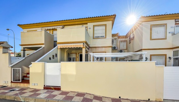 Sale - Townhouse - Orihuela Costa - Playa Flamenca