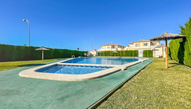 Sale - Townhouse - Orihuela Costa - Playa Flamenca