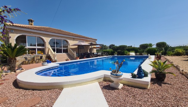 Revente - Villa's
 - Catral