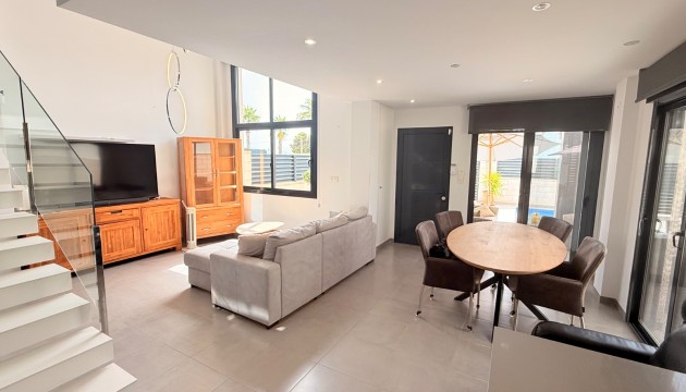 Sale - Villas - Ciudad Quesada - Pueblo Bravo