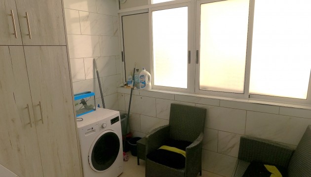 Resale - Wohnung - Algorfa