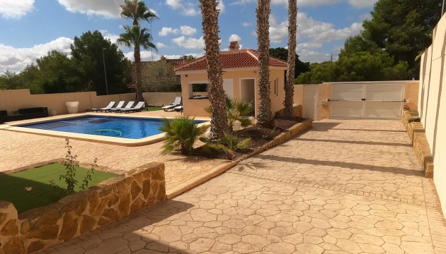 Sale - Villas - Algorfa