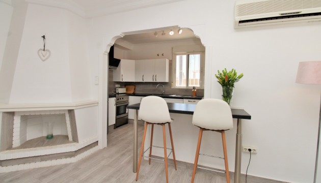 Resale - Wohnung - Villamartin - Las Violetas