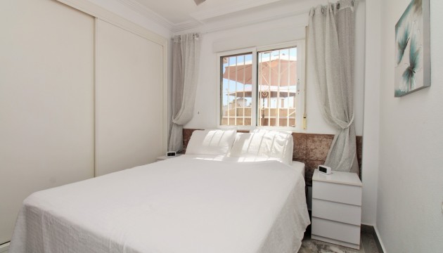 Resale - Wohnung - Villamartin - Las Violetas