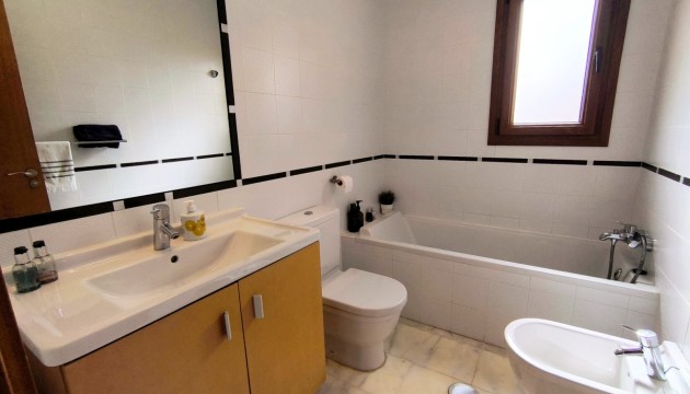 Venta - Apartamento - Algorfa