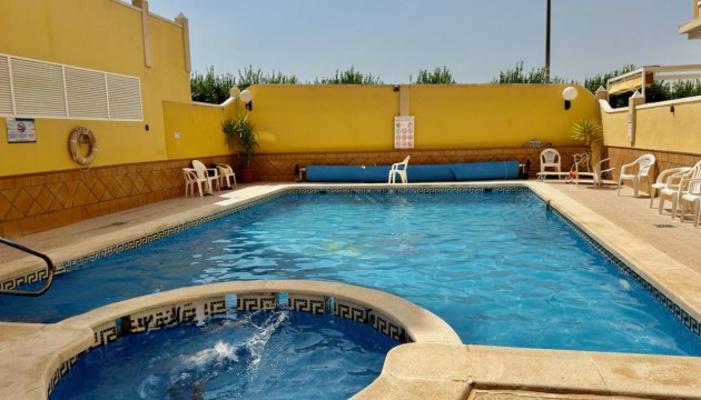 Venta - Apartamento - Algorfa
