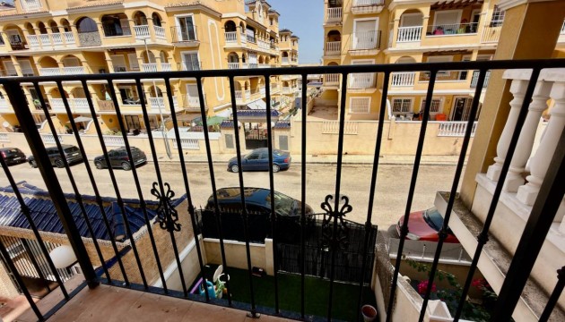 Venta - Apartamento - Algorfa