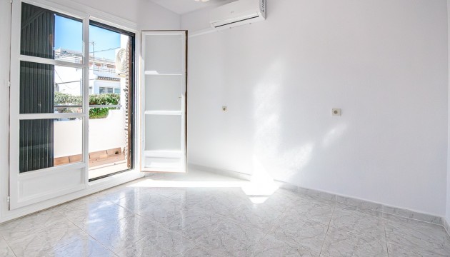 Resale - Townhouse - San Miguel de Salinas