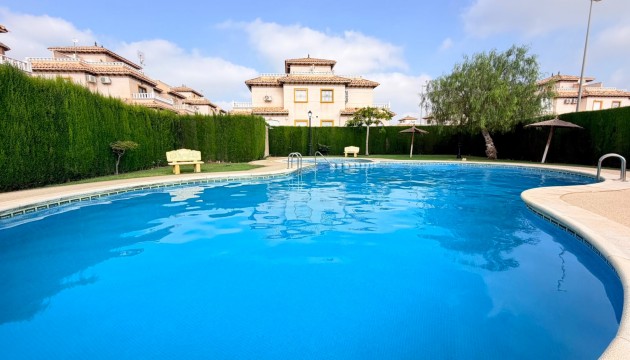 Sale - Villas - Lomas de Cabo Roig - Orihuela Costa