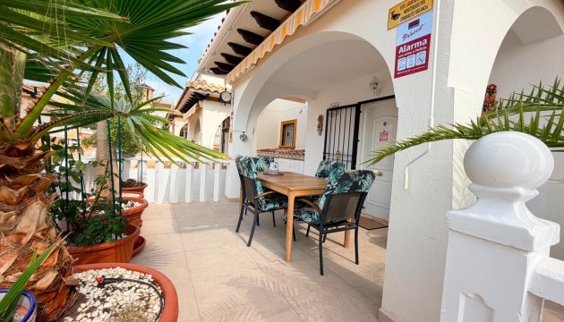 Sale - Villas - Lomas de Cabo Roig - Orihuela Costa