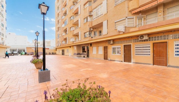 Sale - Apartment - Torrevieja - Curva del Palangre