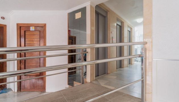 Sale - Apartment - Torrevieja - Curva del Palangre