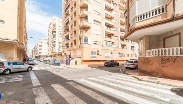 Sale - Apartment - Torrevieja - Curva del Palangre