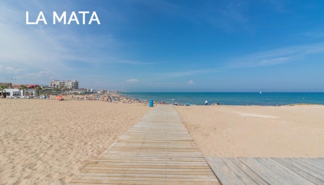 Sale - Apartment - Torrevieja - La Mata pueblo