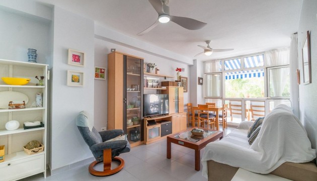 Sale - Apartment - Orihuela - Campoamor