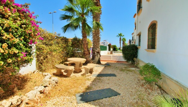 Sale - Apartment - Villamartin - PAU 8