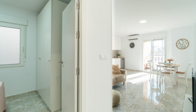 Sale - Apartment - Torrevieja - La Mata