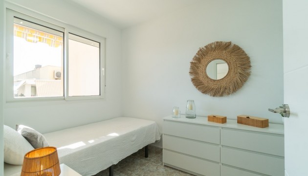 Sale - Apartment - Torrevieja - La Mata