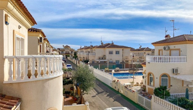 Sale - Townhouse - Torrevieja - Nueva Torrevieja