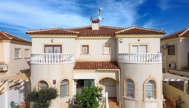 Sale - Townhouse - Torrevieja - Nueva Torrevieja