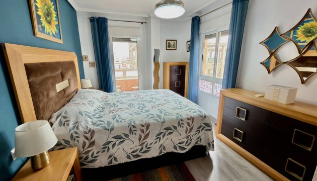 Revente - Appartement - Almoradi - centro