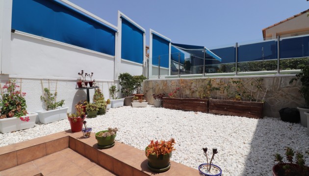 Sale - Villas - Algorfa - Montebello