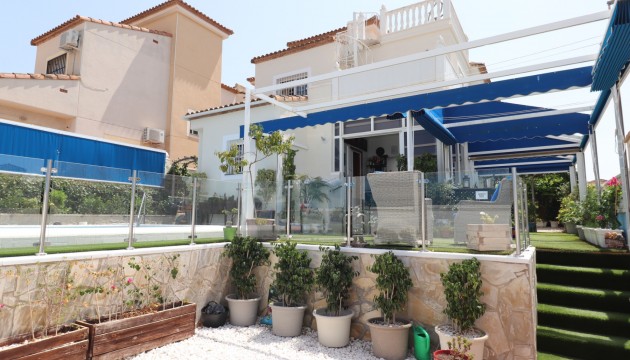 Sale - Villas - Algorfa - Montebello