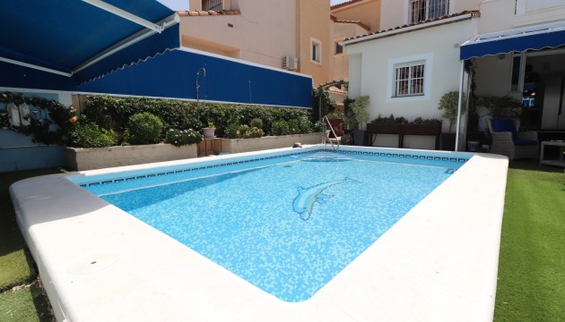 Sale - Villas - Algorfa - Montebello